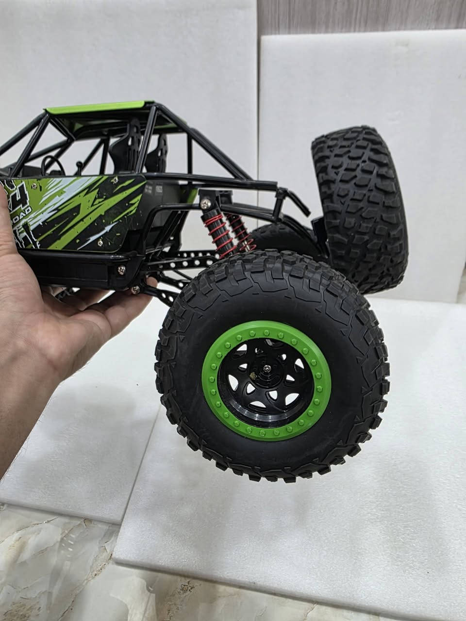 سيارة قياس 40cm نقص الريمونت متوفر


**إذا كنت صاحب هذا الإعلان وتريد حذفه لأي سبب، رجاءا أرسل رسالة إلى الدعم الفني**