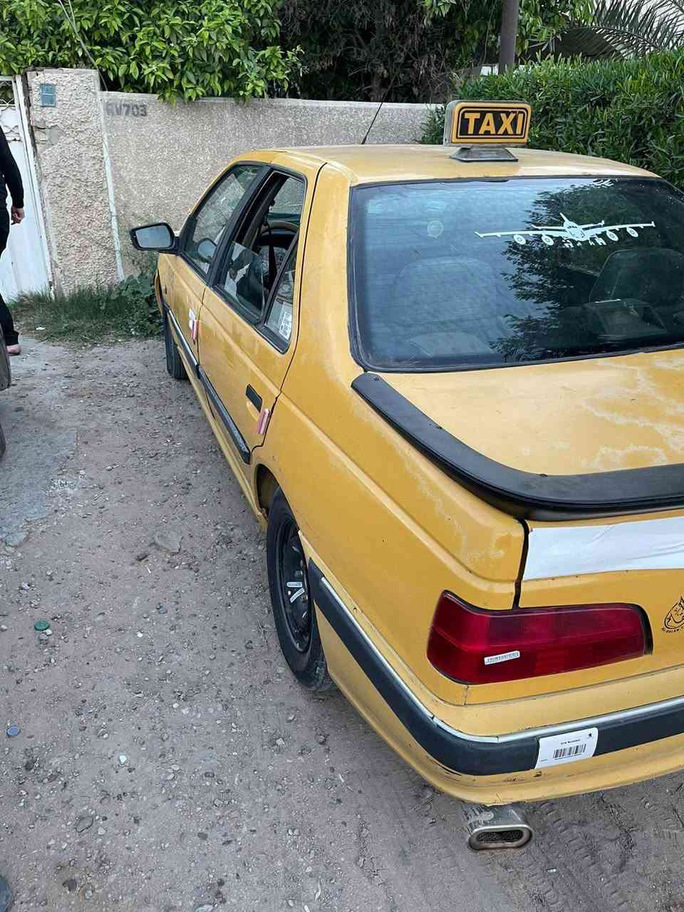 السلام عليكم
بيع مستعجل موديل ٢٠١٤ 
بيه بنيدر طاير فقط بدون اي صبغ السعر ٣٣ ورقه وبيه مجال 
***********
