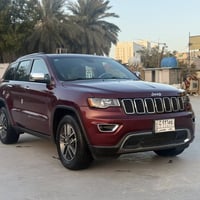 جيب گراند شيروكي لمتد  السيارة جديده استخدام شخصي حادثه قبق جنطة تبديل...