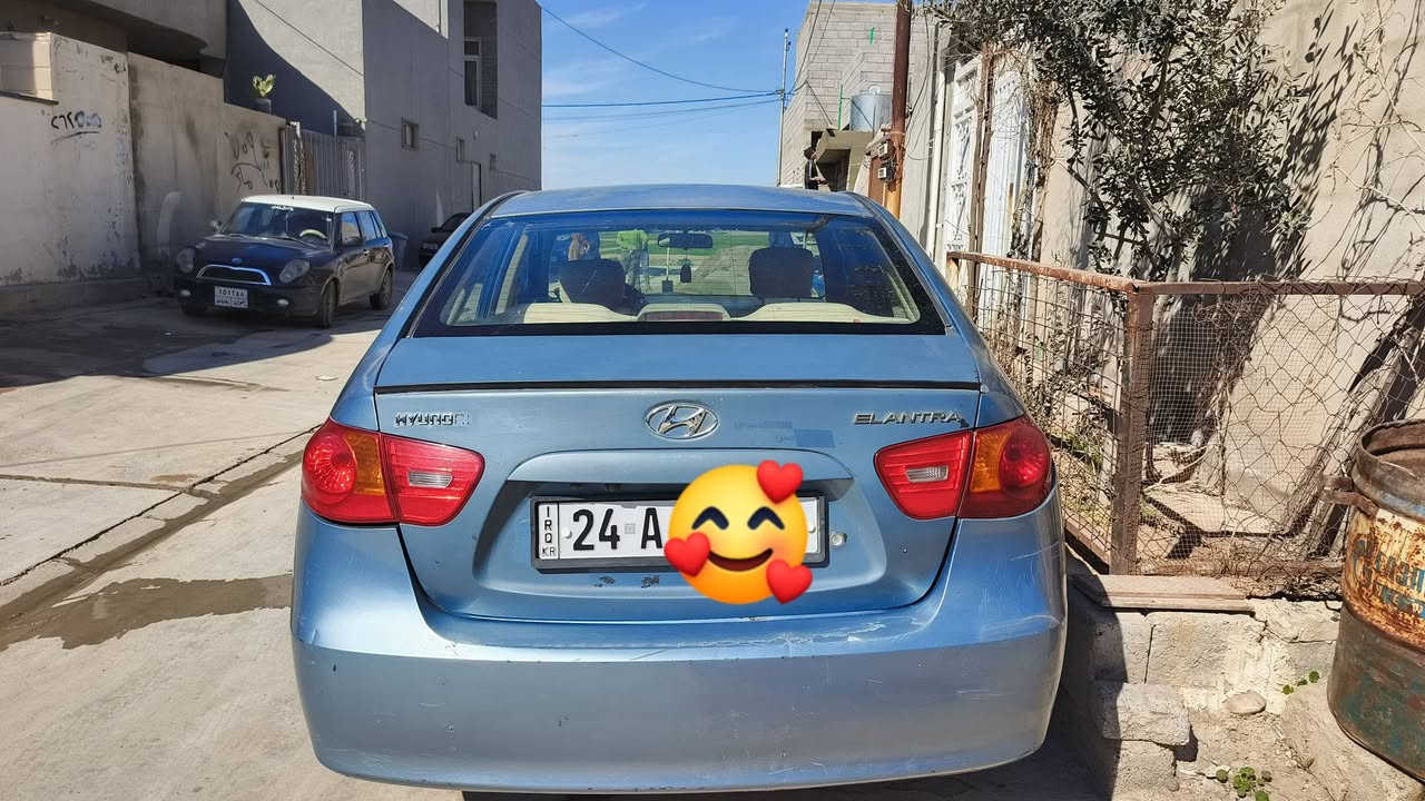 السلام عليكم انتر مقدس للبيع كير عادي مكينه شرط باتري جديد صبغ عام جماليه تايرات جديد موديل 2008 فو عادي السياره بسمي كاربون بنزين موجود السعر 88 وبي مجال ***********
