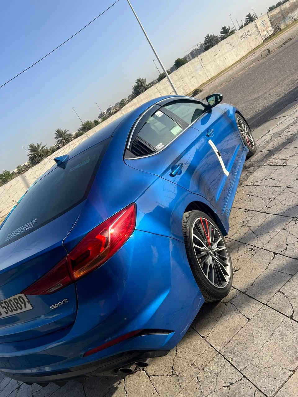 السلام عليكم
النترا 2017 سبورت توربو 🏁

محرك 1600cc توربو 🚀

المواصفات: 

1-لايتات زينون

2-بك لايت رياضي

3-شفتات ستيرن

4-كير 7 سرعات

5-ثلاث انظمة قيادة عادي- اقتصادي-سبورت

6-تدفئة كشنات 

7-كشنات جلد 

8- شوتة رياضي  

9- سماعات انفنتي محيطية 

10- انارة ترحيبية بلباب

11-بصمة ابواب 

12- حساس الصندوق ( من تتقرب يفتح )  

13-منظومه تبريد كامله ثلج 

15-تفاصيل كله موجوده اتئكد يله تتصل 

16-كير اتوماتيك +عادي 

17- حادثه خلفي جناي يعرفون 

للتواصل على الرقم

***********
👆 بي واتساب

***********
👆اتصال فقط 

ملاحظه.....  اخوان كلشي ذاكر بلمنشور 

السعر 118 وبي مجال للشراي
