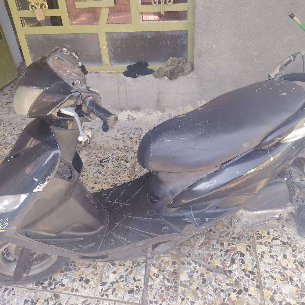 دراجه ثعلب نظيفة جاهزة مابيه نقص كهربائيات وسلف وهند كله شغالةشلعة ومعدل بغداد, العراق


**إذا كنت صاحب هذا الإعلان وتريد حذفه لأي سبب، رجاءا أرسل رسالة إلى الدعم الفني**
