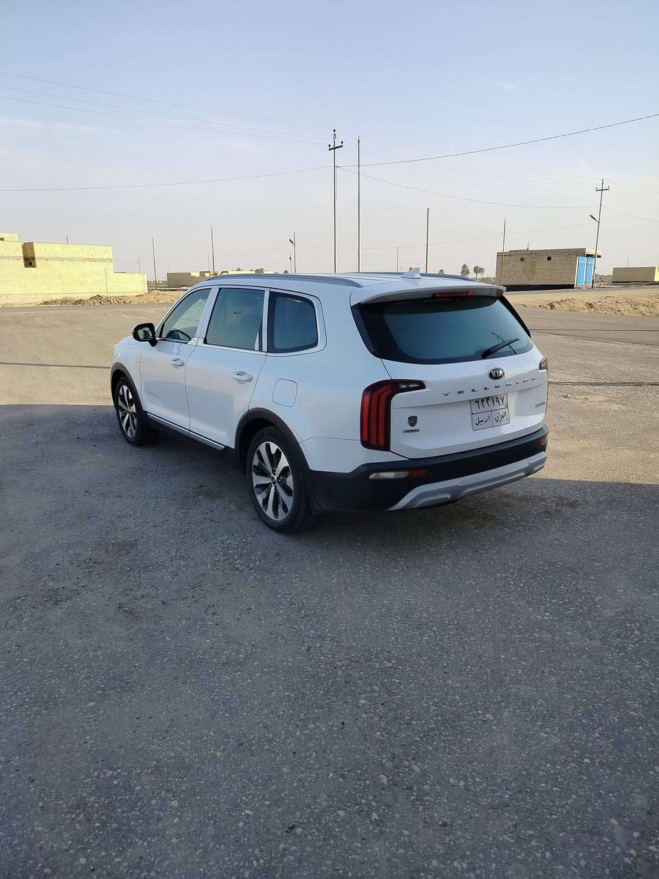 سلام عليكم
للبيع كيا تلورايد موديل 2020 خليجي كفاله عامه فول مواصفات ماشيه 120 كم مكاني ناصريه مركز سعرها 265 وبيها مجال
 ***********
