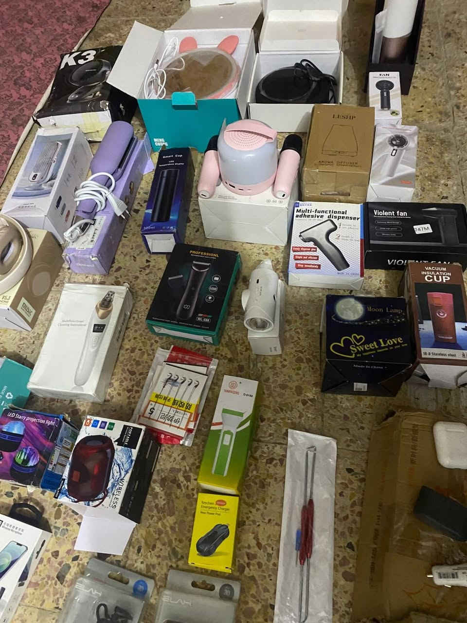 شلعه الكتروني شغال وبيه خير من الله 36قطعه والسعر خاص ويرهم ابيع قطع


**إذا كنت صاحب هذا الإعلان وتريد حذفه لأي سبب، رجاءا أرسل رسالة إلى الدعم الفني**