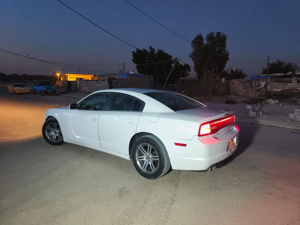 السلام عليكم
بيع فقط
*جارجر 2014
فول موصفات1/1 بصمه ما عده الفتحه 
*لون ابيض
*رقم ارييل شرط تحويل
♧بصمه + تشغيل عن بعد
♧شاشه كبيره
♧داخل اسود 
♧كشنات كهرباء+تدفئه+ تبريد
♧مكينه3600
♧كير مكينه مكغولات
♧حداديه جديده 
والسياره احلي من الصور
♧♧ملاحظه 
سيارة جملغ خلفي بدون دواخل
♕ مكينه وگير واكسل شرط
مكفوله 
♕شرط التحويل 
♕للاستفسار الاتصال ع الرقم
***********
♕مكان السياره واسط الصويره
.. رجاءً الى مو شراي لايعلق ولا يتصل
