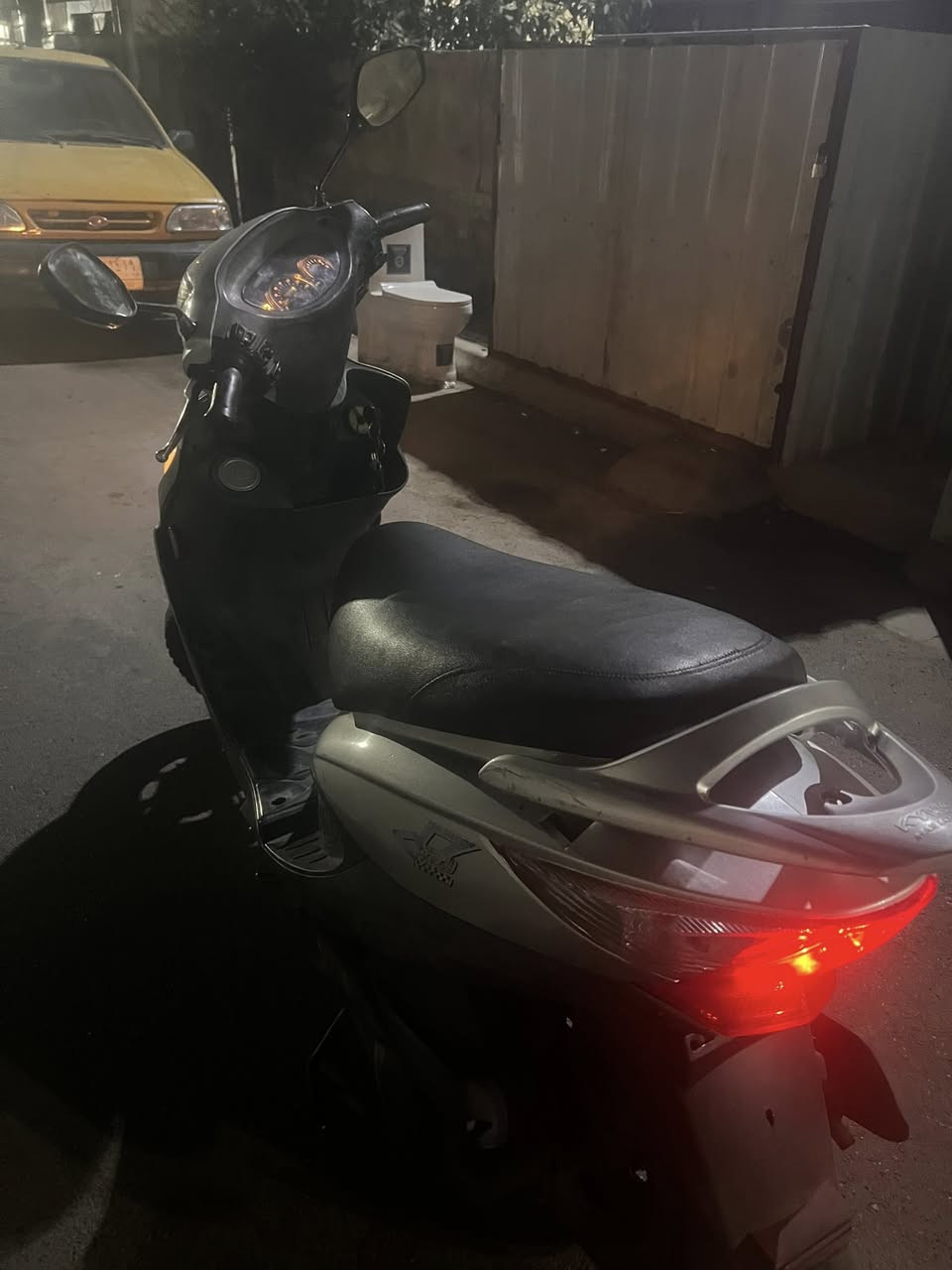 دراجه كامكو موديل 18 نوزل جديده ممفتوح برغي واحد بيه السعر 950بيه مجال مكان بغداد الطوبجي ***********
