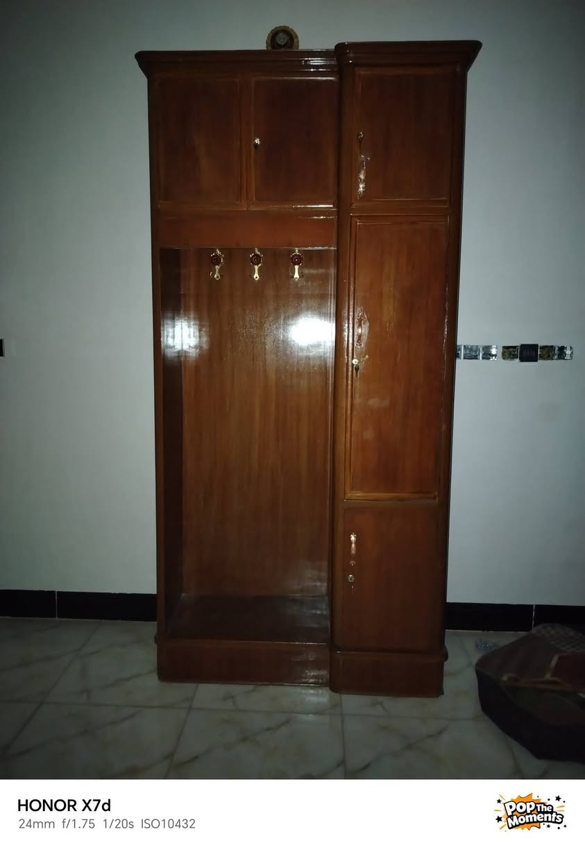 البيع غرفه تسكام صاج نضيفا كلش الشراي ينتصل ***********
