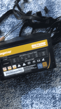 لسلام عليكم، للبيع تجميعة قطع حاسوب (تفسيخ)، القطع كلها نظيفة وشغالة ومواصفاتها كالتالي:
✅ كارت الشاشة: Radeon RX 570.
✅ المعالج: Intel Core i5-6600K (قابل لكسر السرعة).
✅ الرامات: 16GB DDR4.
✅ البور سبلاي: Segotep 750W (قدرة حقيقية وممتازة).
✅ التخزين:
• SSD M.2 Hynix 512GB (سريع جداً).
• HDD 500GB (خزن إضافي).
✅ الكيس: كيس جيمنج تهوية ممتازة مع مشتت هوائي (Cooler Master).
⚠️ ملاحظة بخصوص المذربورد (وعرض خاص):
المذربورد من نوع (MSI Z170A GAMING M9 ACK) فئة عليا، حالياً تطلع كود (00) وما تقلع، البيع على أنها عاطلة.
🎁 الهدية: اللي يشتري المذربورد يجي وياها معالج (Intel Core i3-6100) مجاناً هدية.
📍 المكان: البصرة


**إذا كنت صاحب هذا الإعلان وتريد حذفه لأي سبب، رجاءا أرسل رسالة إلى الدعم الفني**