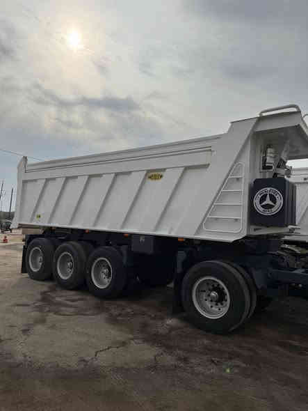 سلام عليكم عربانه مقطوره تفصال عماره احمد عاكول موديل ٢٠٢٥ تخم تاير ***********
