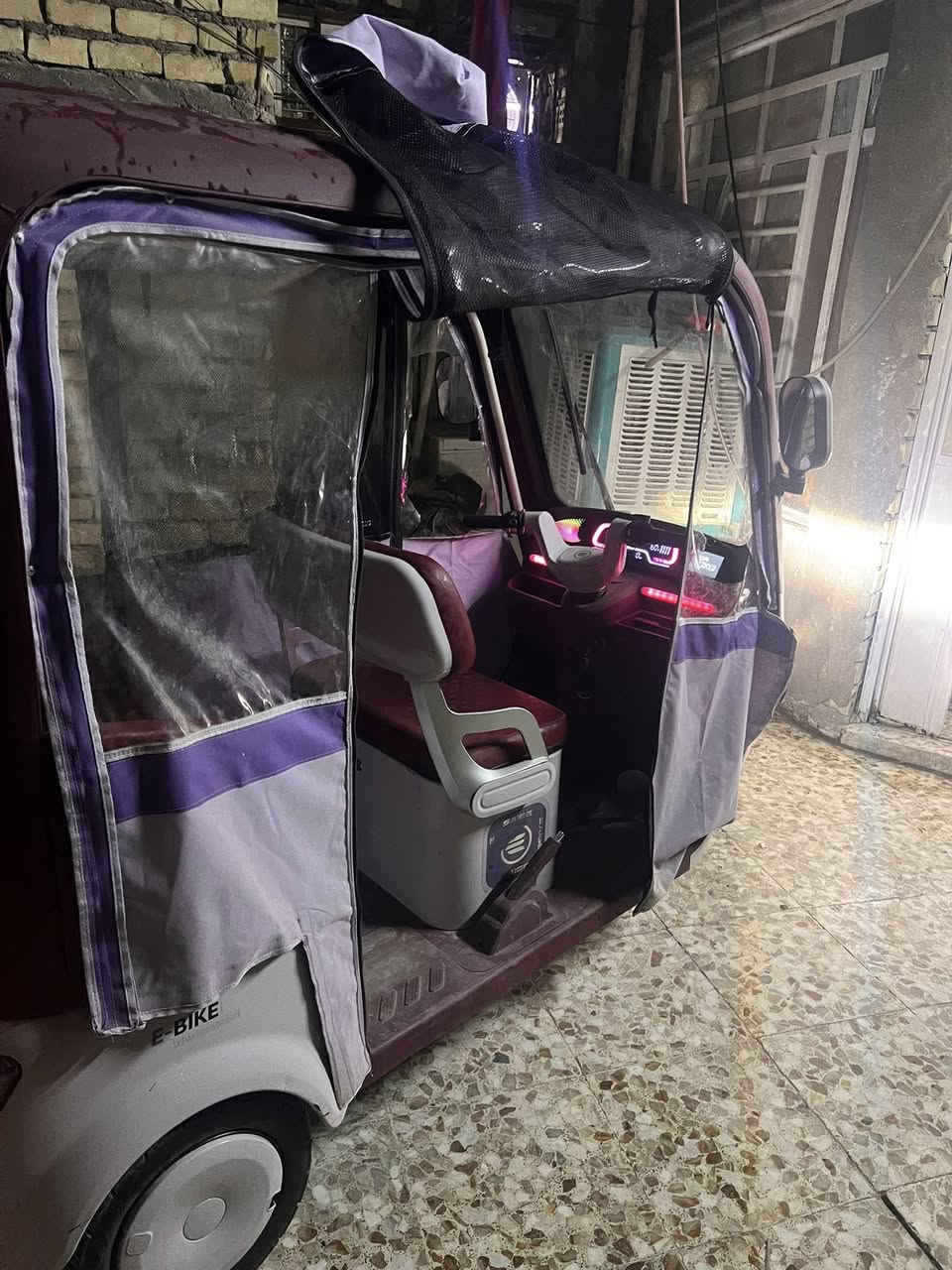 سلام عليكم تكتك شحن شغاله صار 4 تشهر من خذناها مكان حي اور ***********سعر مليون ونص بيه مجال الطيبين
