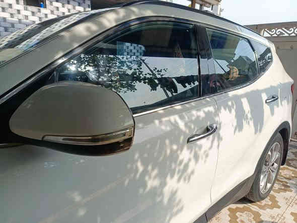 السلام عليكم سنتافيا للبيع موديل 14 خليجي محرك 4 دوش سياره مكفوله من التبديل والفتح بيها طخه بقلق الصندوك وسياره بيها حالوب بنيد وقماره باقي السياره خير من الله حداده تخم تأثير جديد رقم اربيل انكليزي أتريد وكاله أتريد مداور سنويه لل 30 عارضها 148 وبيها مجال للاستفسار المراسله أو الاتصال ***********
