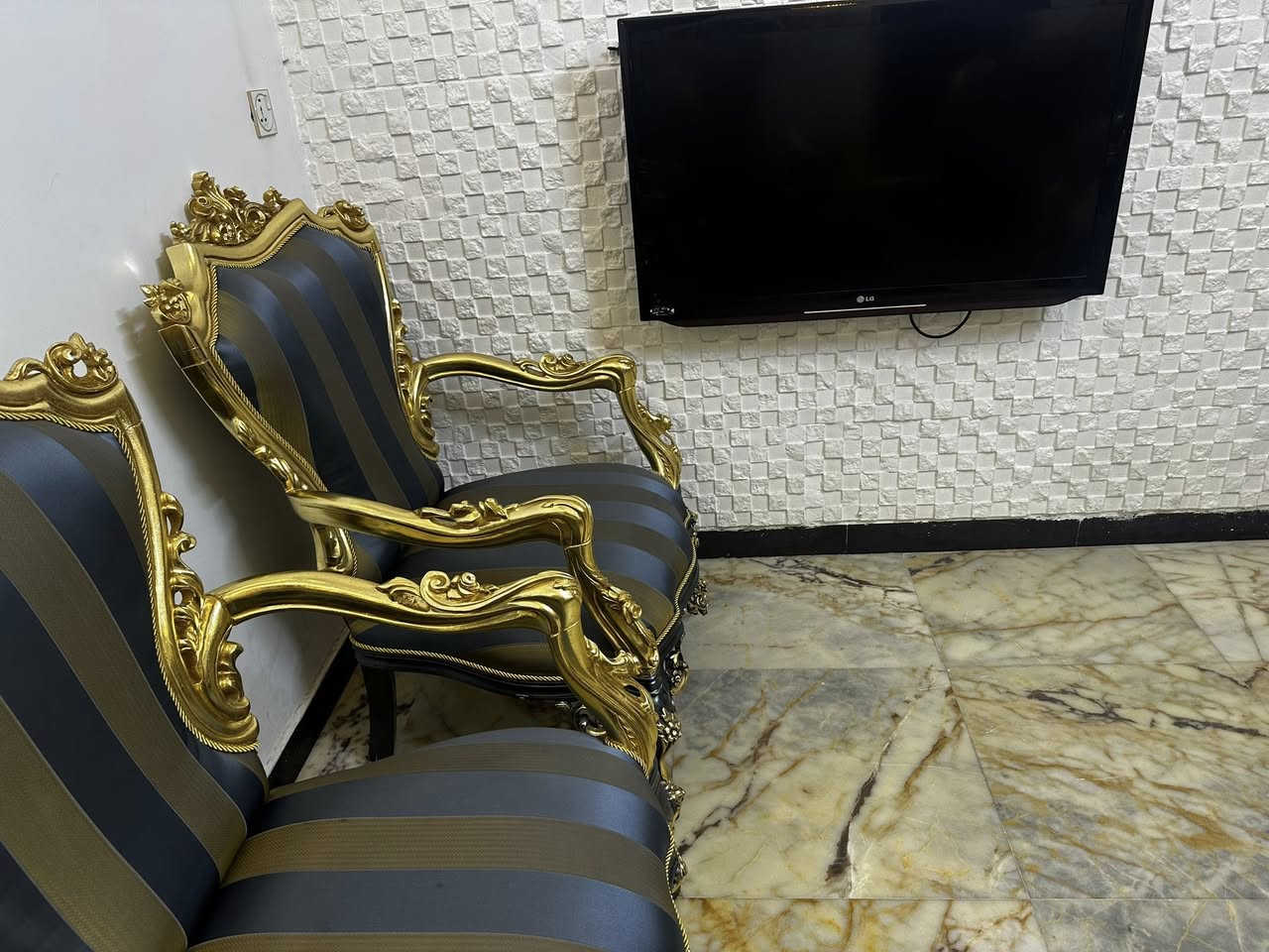 البيع


**إذا كنت صاحب هذا الإعلان وتريد حذفه لأي سبب، رجاءا أرسل رسالة إلى الدعم الفني**