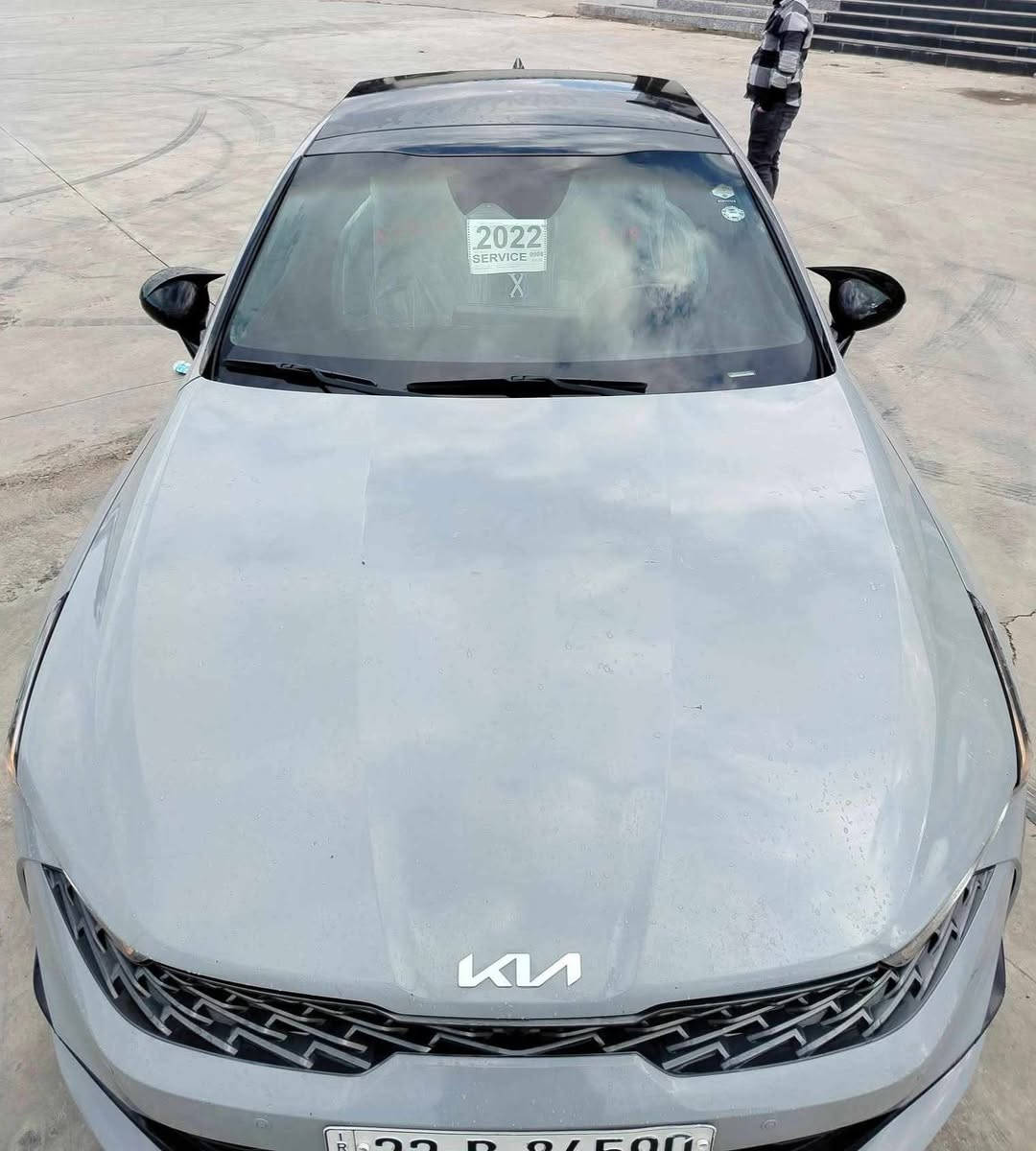 للبيع وترهم مراوس حسب القناعة

كي فايف K5 موديل 2022

جيتي لاين 1/1 فول 

مـاشـية 54 الف ميل

محرك 1600 تيربـــو

گيـــــر 8 نــمــــر AT

سقف بــــــانـــورمـــا

داخل جلـــد أســــود

تحــكـــــم سـتـيـــرن 

4 انضــمة قيـــــــادة

كـــرسي كـهـــــربـــاء 

تشـغـيــل عـن بـعــــد 

رادار امـــــــامـــــــي 

قيــــــادة ذاتـيــــــــة

دخــــــول ذكـــــــــي 

شـــحـــن لاســـلكـــي

بعد بيها مــواصـفــات 

الســـعـــر 182 وبيها مجال للطيبين 

ضررها بوند وجاملغ خلفي معدل بارد بدون دواخـل

عنوان السيارة الموصل وباقي التفاصيل اتصل وتدلل

📲*********** متوفر واتساب
