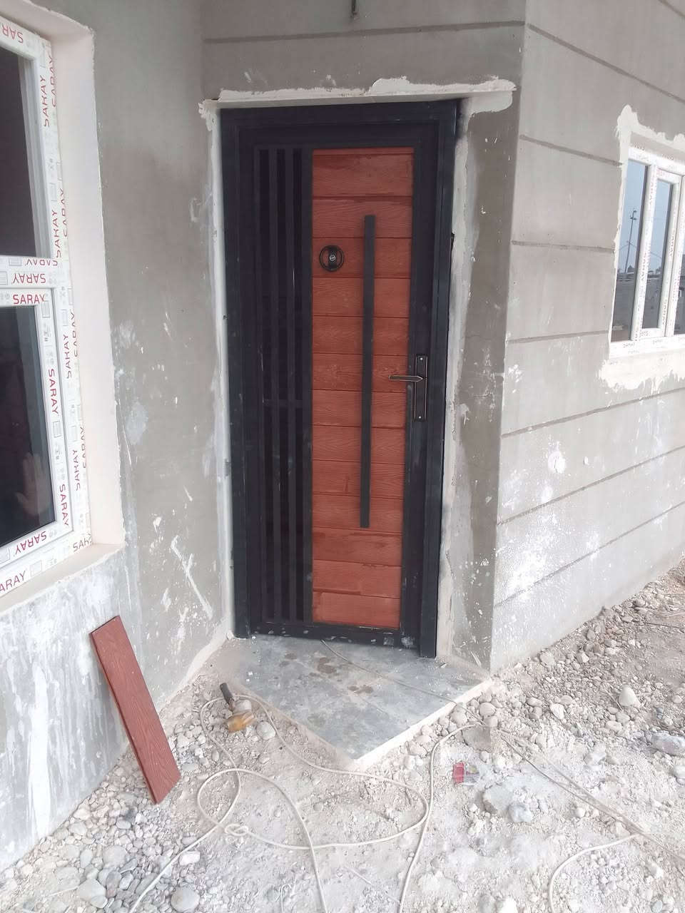 سلام عليكم ابواب ربل شغلي تفصال مليم واربعين  سعر الباب ٢٥٠ وبي مجال اذا اكثر من باب ***********
