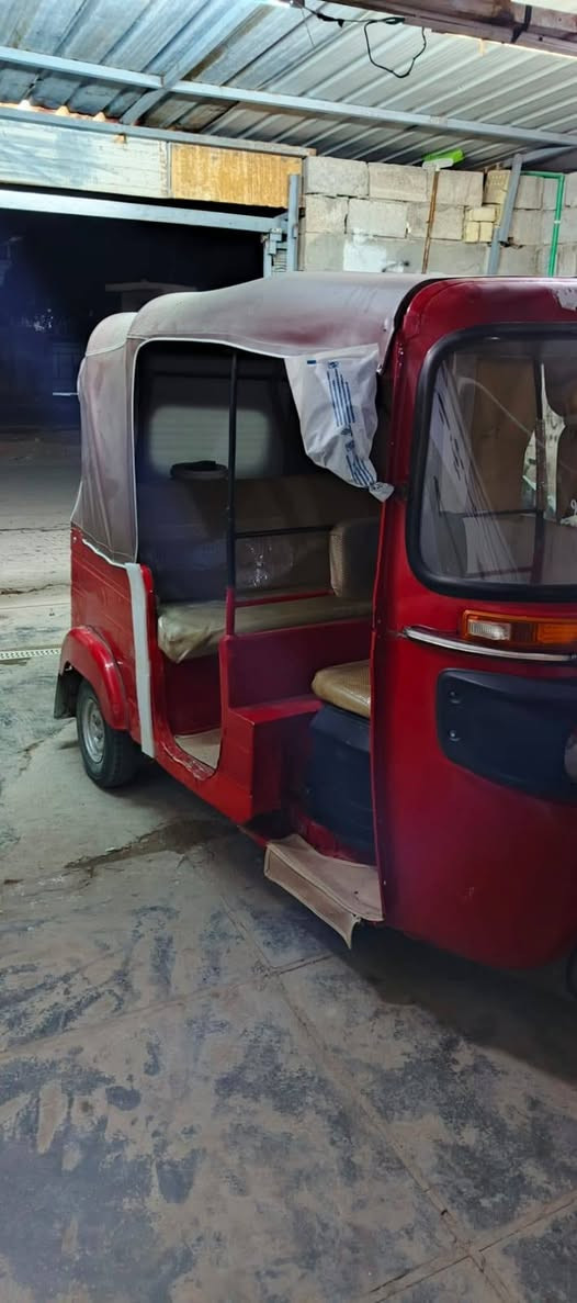 تكتك مديل 18 شهر 12 رقم سنويه سعر 4700 وبيها مجال بصيط للاستفسار ***********
