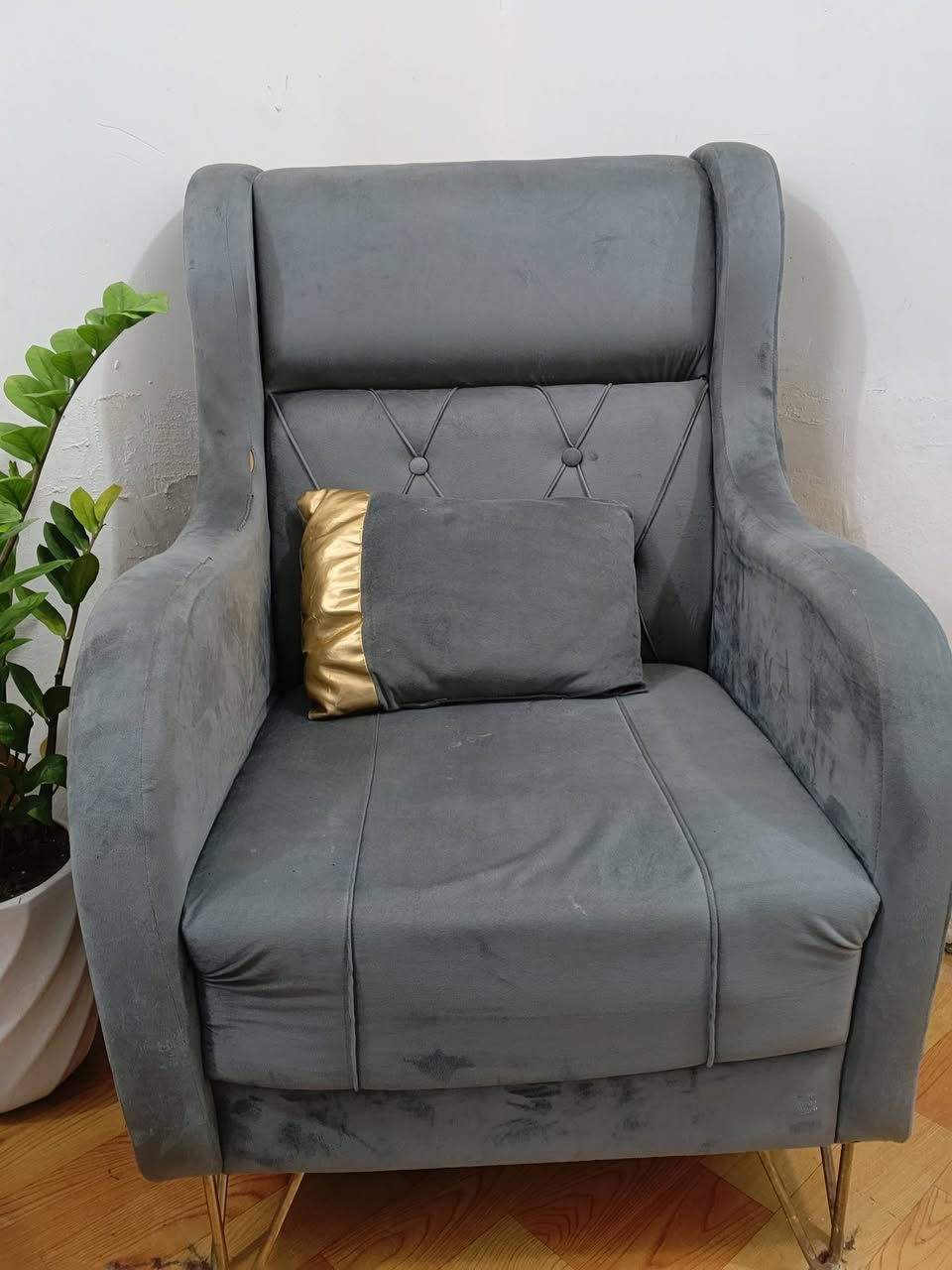 للبيع استعمال كولش قليل ونضيف جداً 7مقاعد 2كرسي و1وسط 1كبير للاستفسار مراسلة الصفحة


**إذا كنت صاحب هذا الإعلان وتريد حذفه لأي سبب، رجاءا أرسل رسالة إلى الدعم الفني**