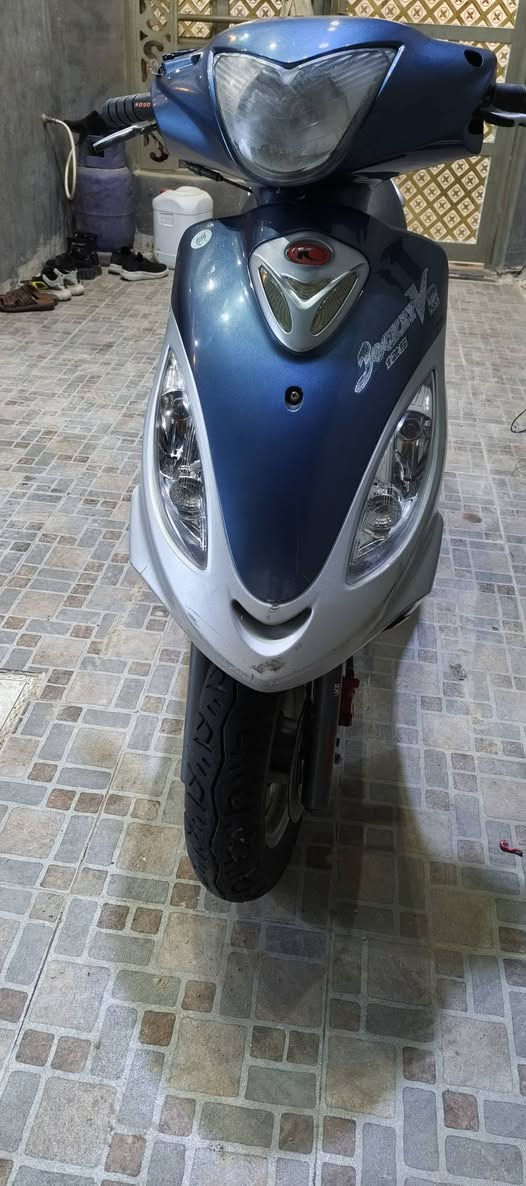 سلام عليكم دراجة كامكو V2دراجة نضيفه مامفتوحه شرط مال حاويه مديل 2013
دراجة على فحص للبيع او مراوس وسعر خاص اذا مو شراي لا تعبني للستفسار مراسلت الصفحه او الاتصال على ***********
