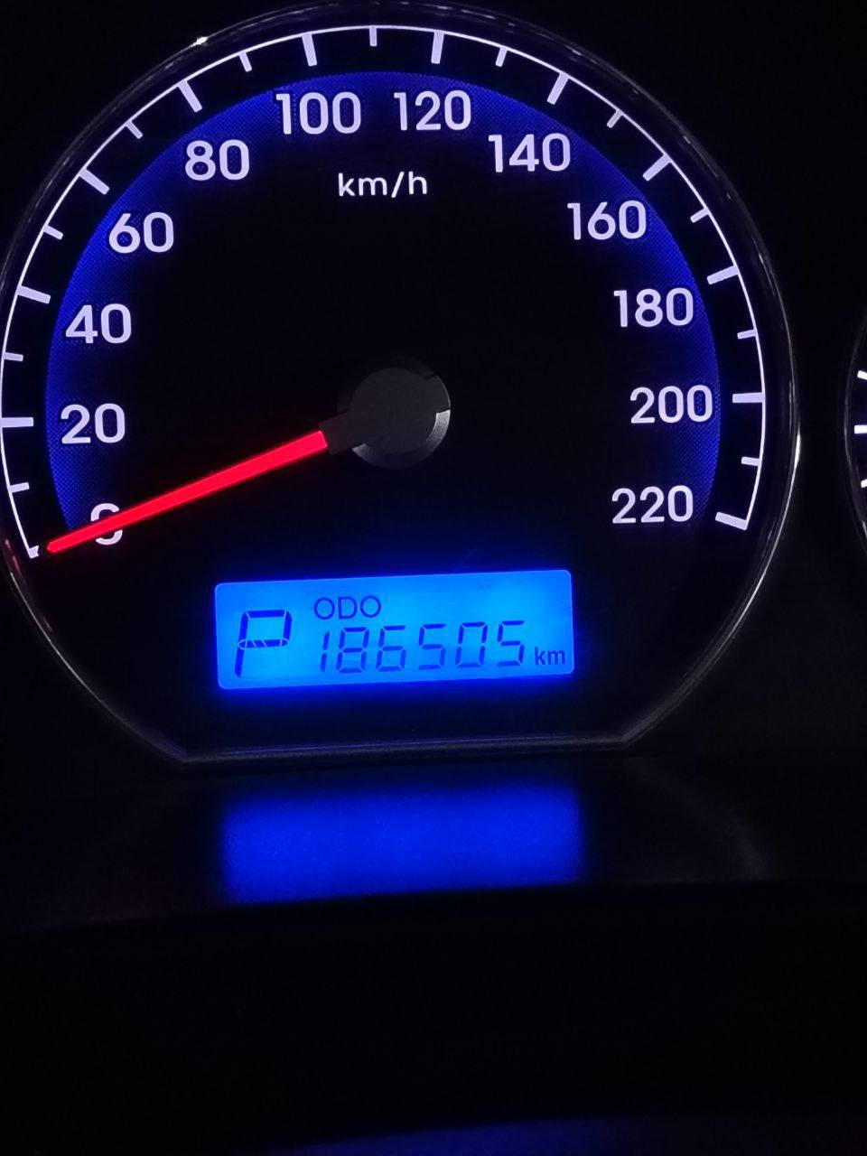 سلام عليكم 👋
🟠هونداي سنتافيا.. 
🟤موديل 2012..
🔴مكفوله كفاله عامه.. 
⚪الون ابيض صدفي.. 
🔵7راكب..
⚫ 3 قطع تبريد.. 
🔘شاشة كبيرة.. 
🔶تحكمات ستيرن.. 
🔷ليد نهاري.. 
🟡ماشية 186الف..
🟢 3.500..v6.
للستفسار اكثر الاتصال على رقم صاحبها
***********
