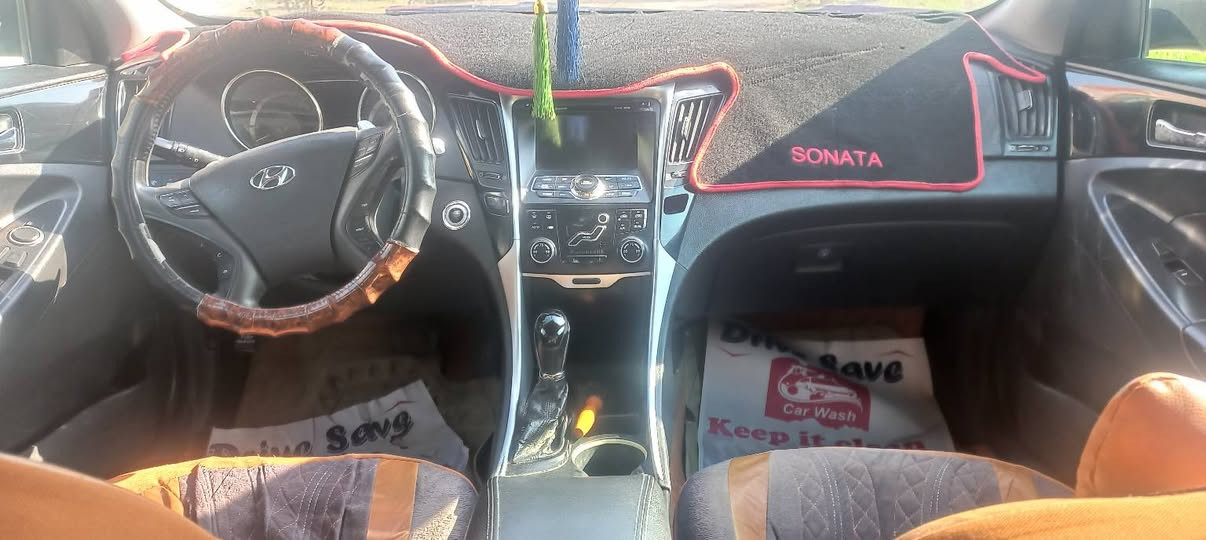 السلام عليكم سياره سوناته تيربو 2400 وارد امريكي موديل 11 رقم بغداد للبيع بسمي تحويل ثاني يوم بيها تبديل بنيد وجاملق السعر 95 بيها مجال بسيط المكان بابل الاتصال على الرقم ***********
