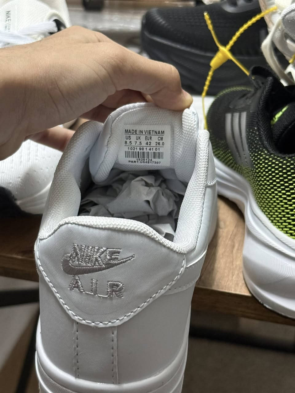 نایک ئایەر فۆرس ماستەر کوالێتی
قیاس ٤٢ 
یەک دانە بەردەستە پەلە بکەن 
تەنیا و تەنیا ٢٥ هەزار گەیاندن فری


**إذا كنت صاحب هذا الإعلان وتريد حذفه لأي سبب، رجاءا أرسل رسالة إلى الدعم الفني**