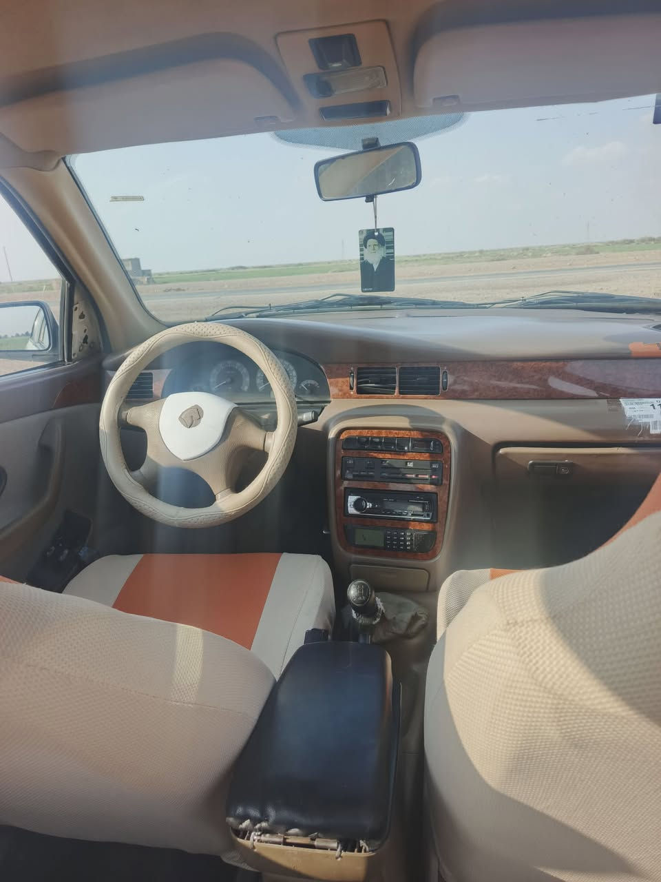 سلام عليكم سمند لبيع كير مكينه بيه كازكت رقم بغداد مداور ثاني يوم
السعر ٣٥ و بيه مجال بيع و مراوس بتكسي العنوان واسط 
شيخ سعد للاستفسار تصل ***********

