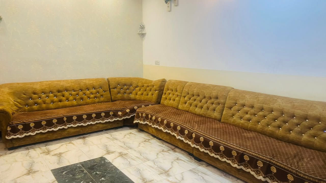 سلام عليكم تخم قنفات حطاطا مو شغل سوگي 150 الف وبيه مجال
للاستفسار***********
