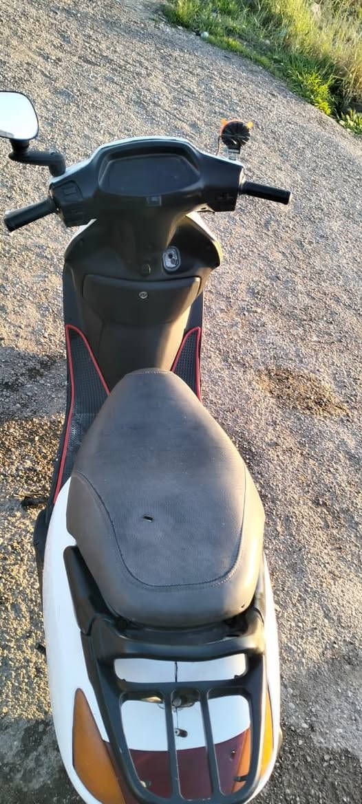 السلام عليكم شباب سبيسي ماليزي النضافه كدامكم الدراجه بس بيها لاستيك ولف وشغاله نكره سلف سعر الدراجه 400 وبيها مجال وهذا الرقم للتواصل *********** مكاني الكوت الشهداء الخاص مغلق :
