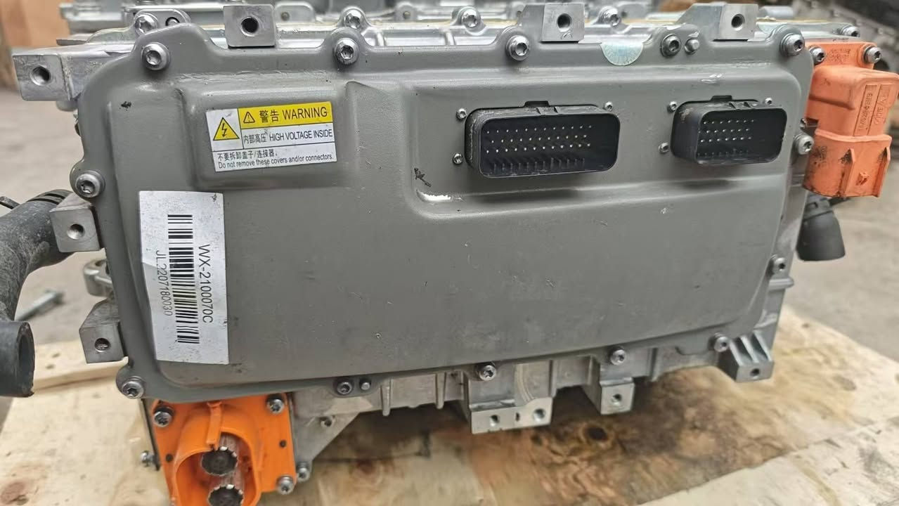 السلام عليكم 
تتوفر ادوات BYD
عنوان حله نادر مقابل المجمع الامريكي ورشه الموسوي 
***********
