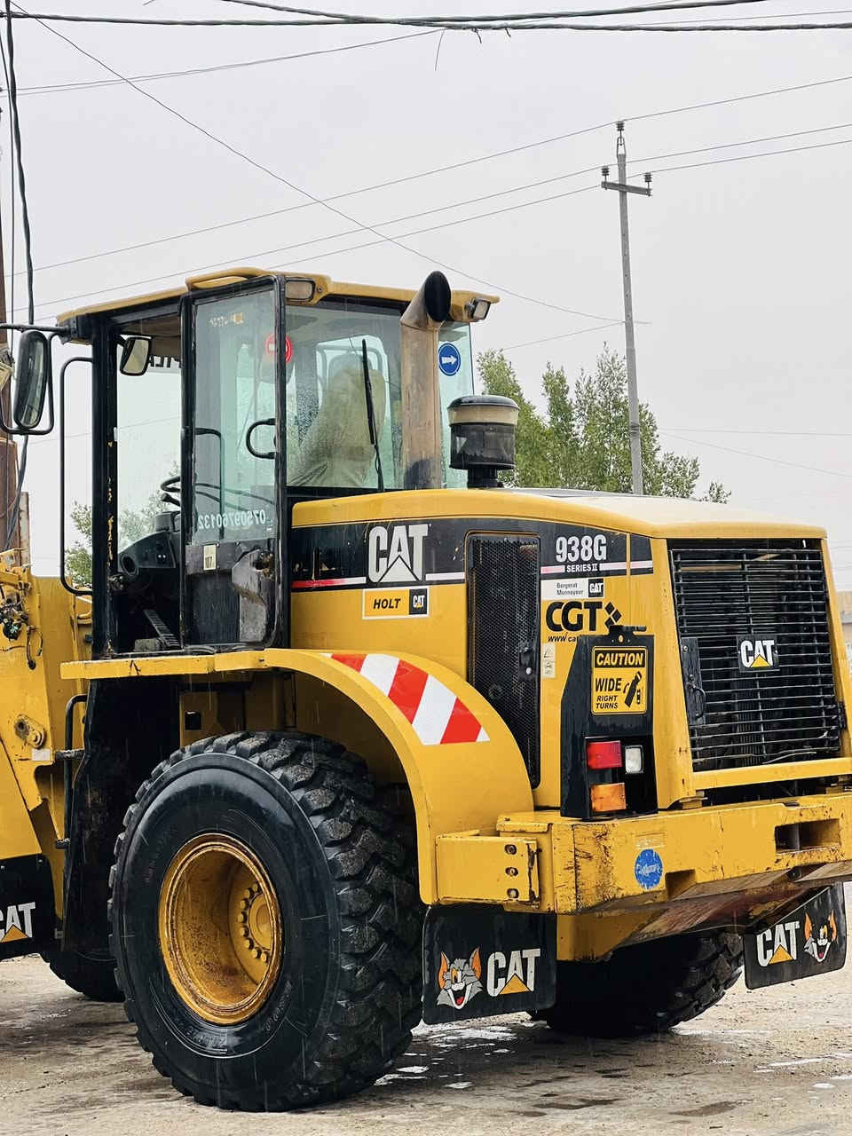 السلام عليكم للبيع شفل كتر بلر موديل ٢٠٠٤كهربائي مكفول رقم انگليزي أربيل باسمي المكينه تخم تاير جديد المكينه خير من الله 
٠٧٨١٢٠٩٦٠٤
***********
