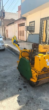 حادلة يدوية • جاهزة للشغل • موصل