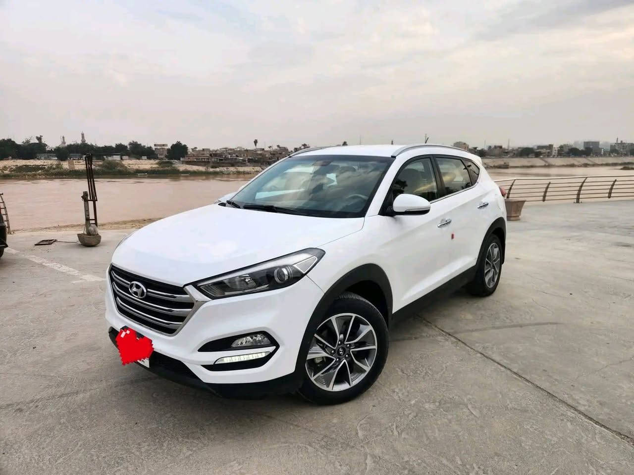 مكفوله من الصبغ بيه بارد بلباب شبر محرك كير صدر تخم تاير. تبريد قطعتين بصمتين. سايد بريك برجل.  ماشيه ١٥٠. سعره ٨٨. ،،، للاتصال
***********
