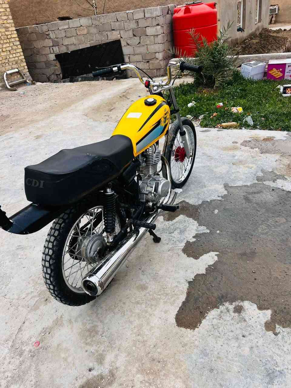 السلام عليكم دراجه نامه تعمير 24وشاصي 20 موجود رقم شاصي بس الوراق ضايعه ابيع كلك السعر  550وبيه مجال ***********
