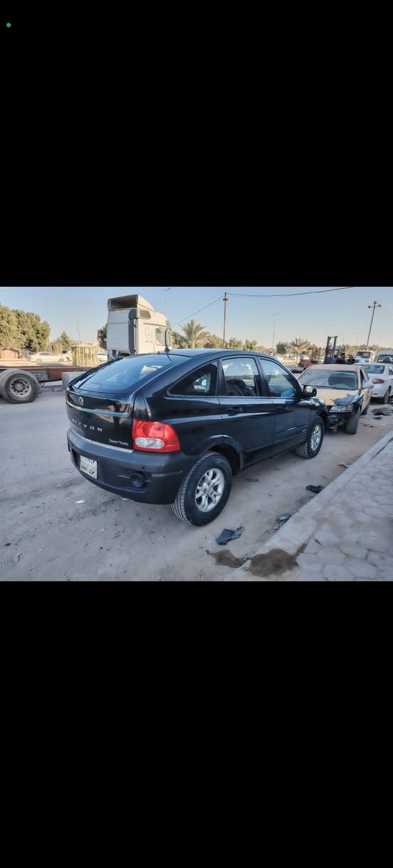 سلام عليكم للبيع نوع اكتيوان  موديل. 2008  خليجي صنع كوري كفاله عامه من ضربه وتبديل وصبغ كلهه عله بلاد فول مواصفات دفع رباعي فور ويل فتحه بلقماره شاصي مو برانكيت تحكم ستيرن حساسات امامي وخلفي مكينه وكير كارتون بلاد اربعه سلندر خراطيم مالسدس بلاد حداديه أماميه وخلفيه جديده كهربائيات كلها شغاله تبريد شغال تدفئه تخم تاير سياره ما عايزه برغي ماشيه 250 حقيقي كلهه عله وضع الشركه راعيهه بغداد تحويل مباشر غرامه مصفره مكان سياره ديوانيه السعر (58) وبيهه مجال بيع مستعجل ***********
