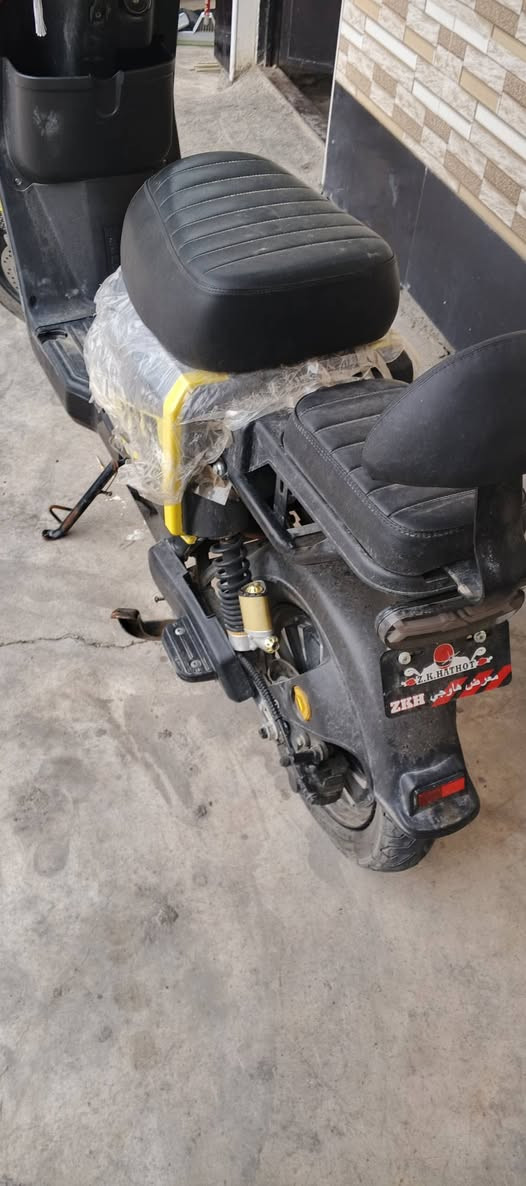 السلام عليكم دراجة 2025 نوع R11      دراجة نظيفة كلش فقط بطاريات تعبانه تاير الخلفي مبنجر دراجة بعدها بنايلون تمشي 109 حقيقي 90 السعر 400 الف وبيه مجال العنوان بغداد الراشدية رقم الهاتف *********** /*********** ابو احمد
