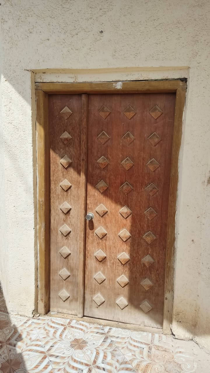 باب خارجي ٧٥ الف
شباك استقبال ٧٥ الف

باب مطبخ ٧٠ الف

شباك مطبخ ٣٠ الف

باب استقبال ٧٠ الف

بيبان داخليه مع الاطار عدد ٤ 

السعر ١١٠

باب بيتونه ٢٠ الف

باب المنيوم ٥٠ الف

للاستفسار 

***********
