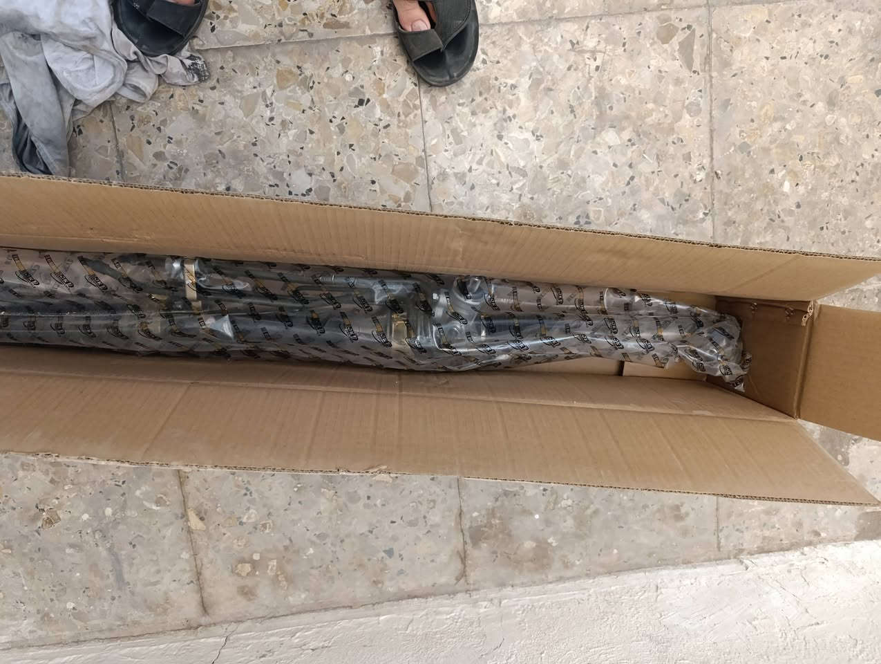 السلام عليكم صباح الخير من رخصة مدير الكروب المحترم عندي مشط استيرن سياره طيبه أصيل ما مفتوح  السعر 125الف هاذا رقم ***********
