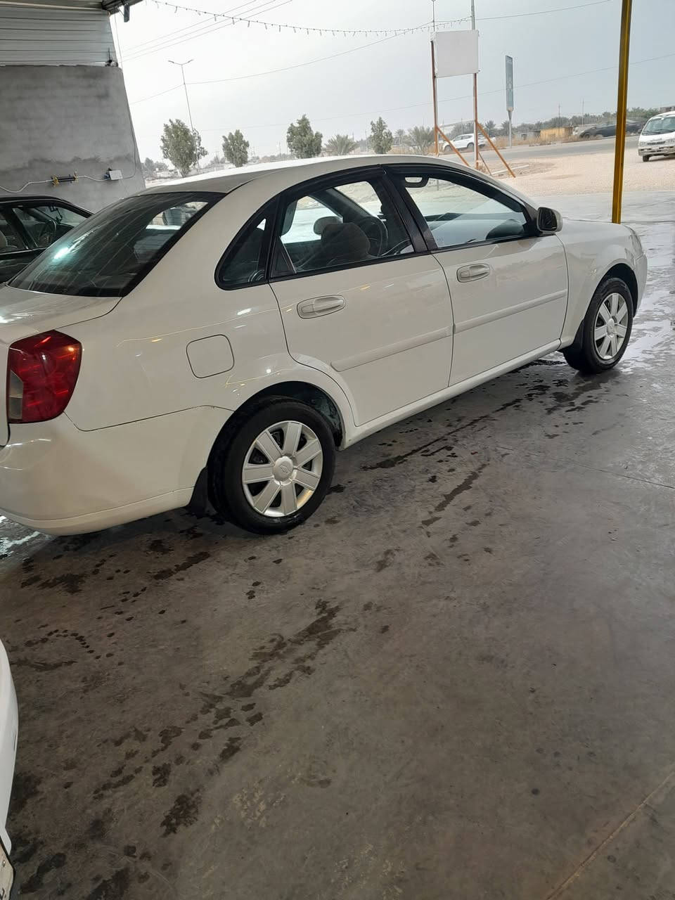 السلام عليكم اوبترا للبيع موديل ٢٠١١ بيها بنيد وجاملغ صبغ رقم بابل انكليزي السعر المطلوب ٨٠ ورقه وبيها مجال السياره كلش نظيفه وحلوه المكان بابل الاسكندريه للاتصال ***********
