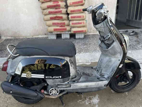 دراجة للبيع بوليس اي نقص مابيه كهربايات شغالة كله شلعة ومعدل نضيفة حلوة سعر 650بيه  مجال لطيبن مكان بغداد شعلة هاذ رقميه *********** متواجد
