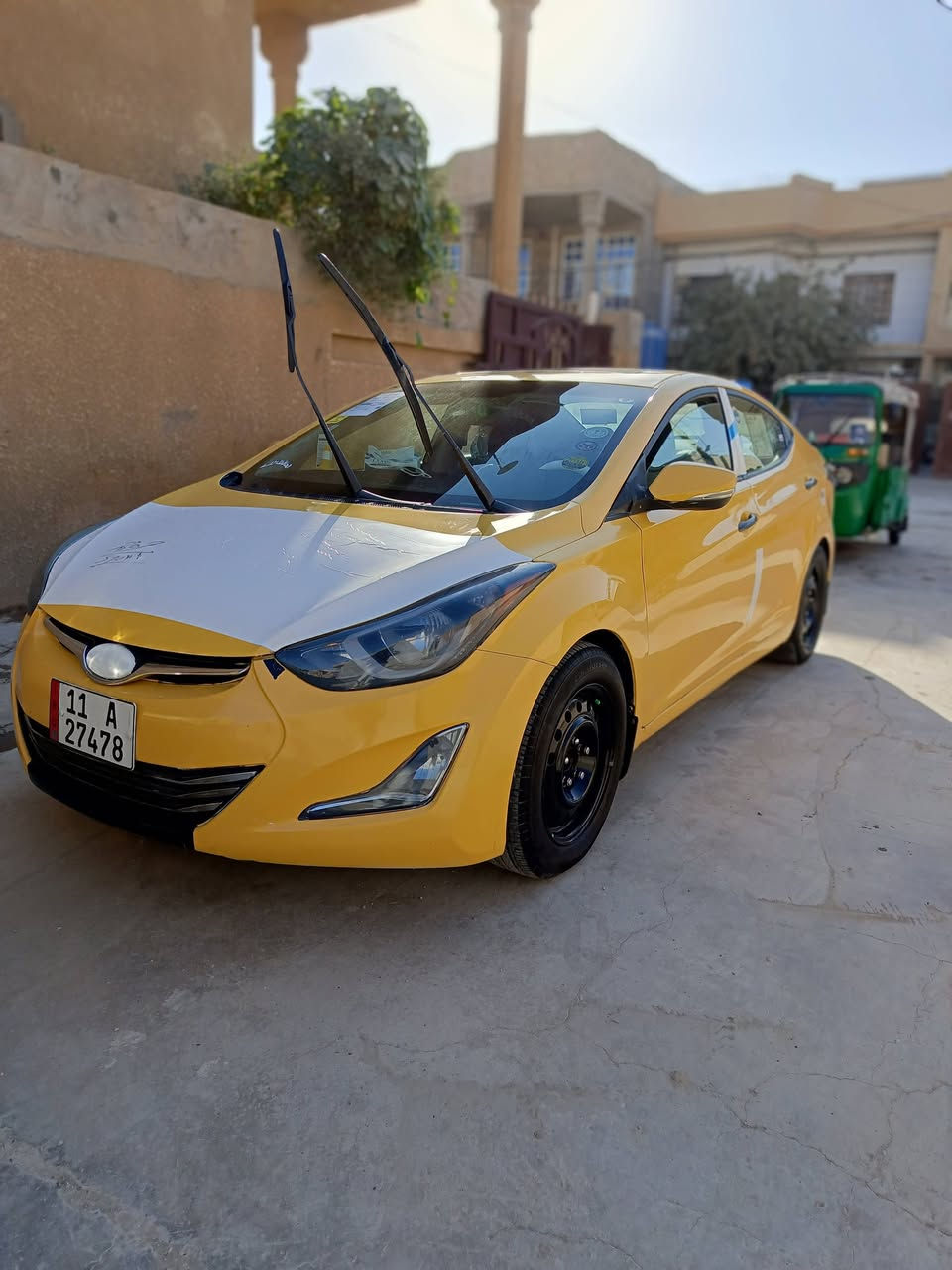 سلام عليكم 
الانترى موديل 2012
فول موصفات بانورامه 
اشاير بلمري كشنات تدفئه 
محرك وكير خير منالله 
بصمه 
حداديه ٪80 
سونار بلصور 
السعر 100 وبيها مجال 
ه‍ ***********
