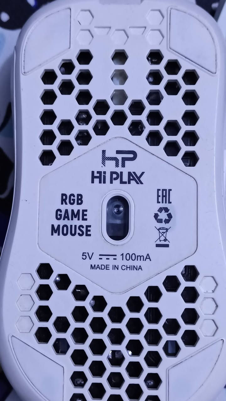 ماوس كيمنك  خفيف


**إذا كنت صاحب هذا الإعلان وتريد حذفه لأي سبب، رجاءا أرسل رسالة إلى الدعم الفني**