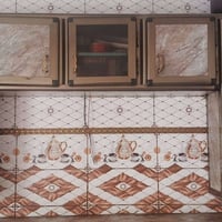 كاونتر ٣مترات مع سنگي متر ونص للبيع الرقم: 07814268703