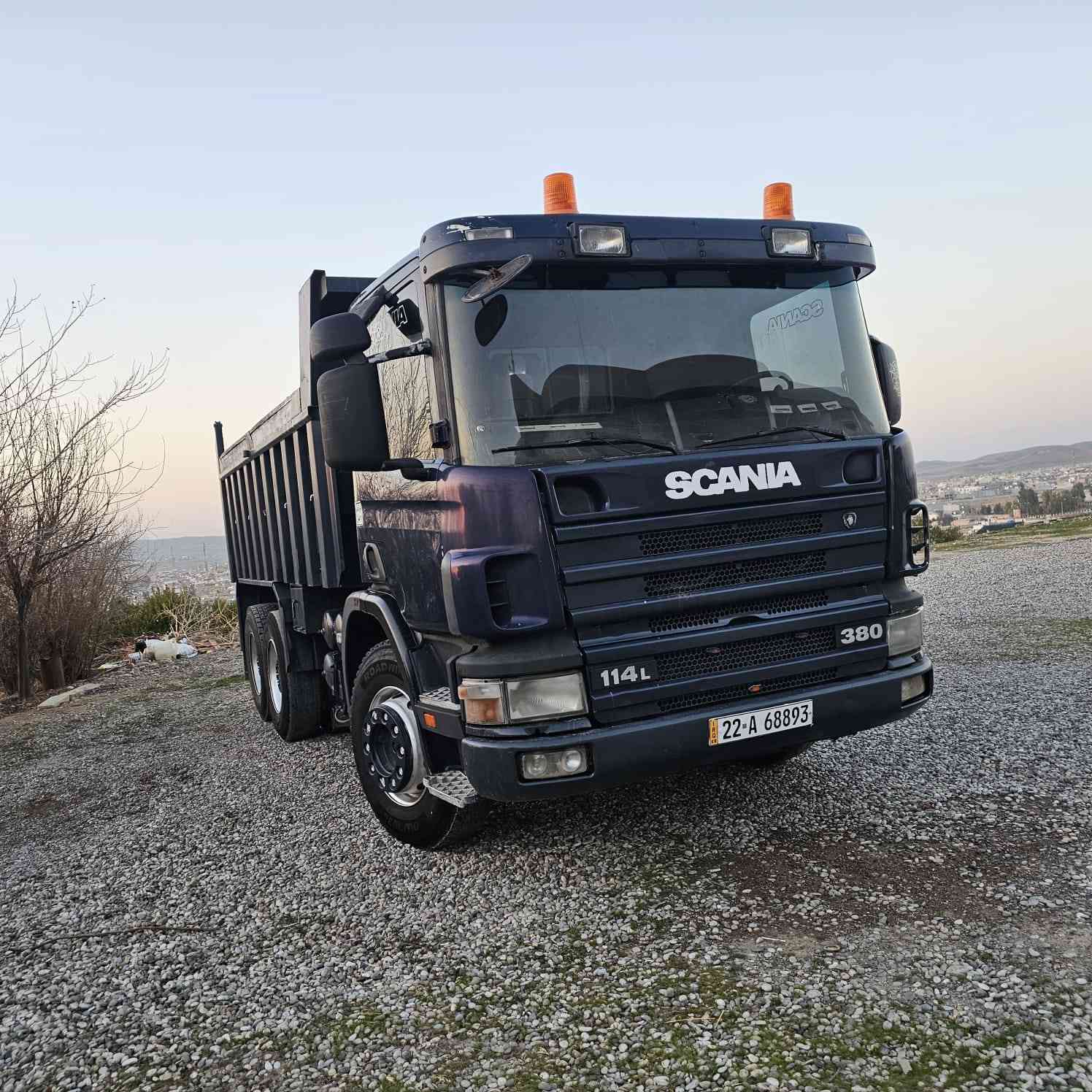 اسلام عليكم للبيع سكانيه سكس موديل 2004 رقم أربيل بأسمي سياره جديده وجاهزه تبريد تخم تاير جديده بمعنى الكلمه ستفسار ***********
