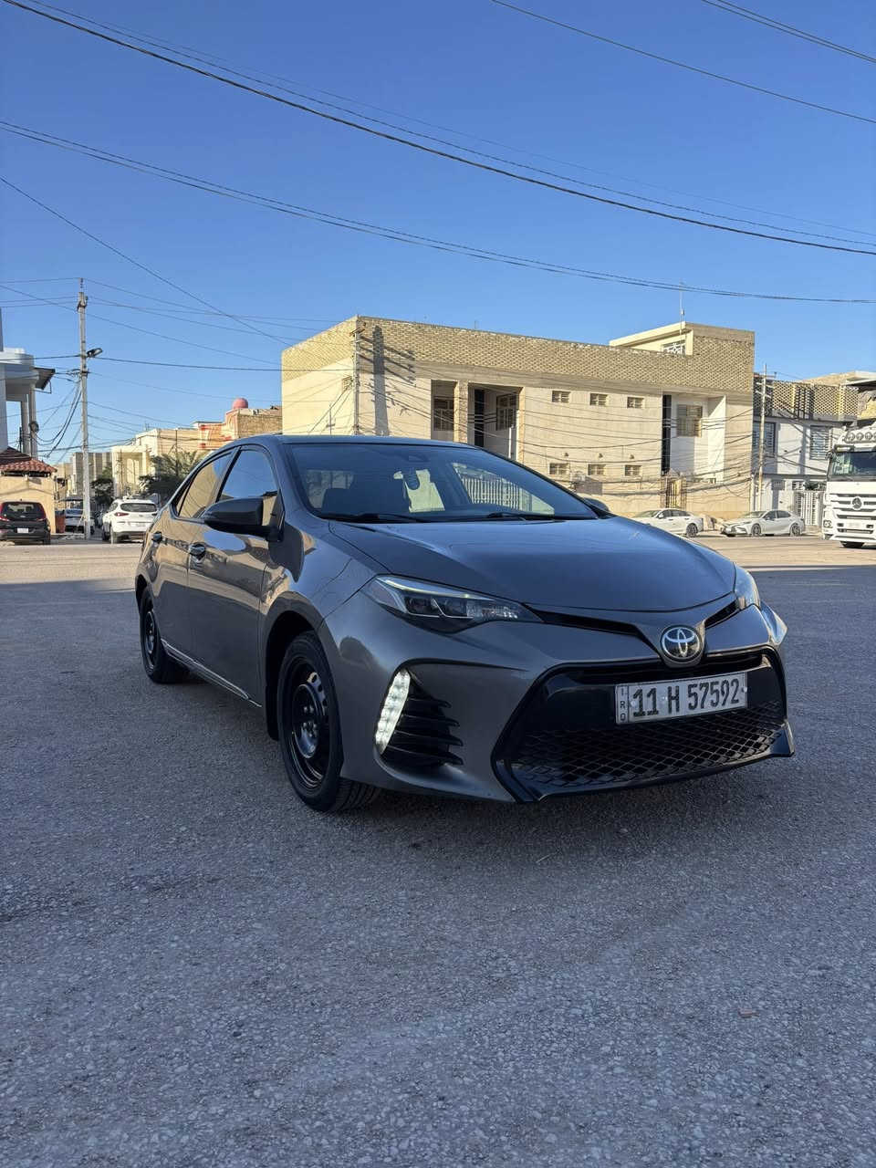 للبيع كورلا SE موديل 2017 
فول موصفات 1/1 فتحه بصمه رادر شاشه كامره حساس خلفي امامي تحكمات بل استيرن 3 انظمه قياده سستم سماعات جديد تخم ويل وتاير جديد 
ماشيه ١٢٠ الف 
مكينه 1.8 كير مكفولات 
الظرر / سرقه جاملغ امامي فقط صور حادث في المنشور 
السعر  143 وبيه مجال
الاستفسار / ***********
مكان السياره / كربلاء المقدسه
