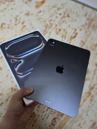 آيباد برو M5 • ١١ انش • بطارية ١٠٠