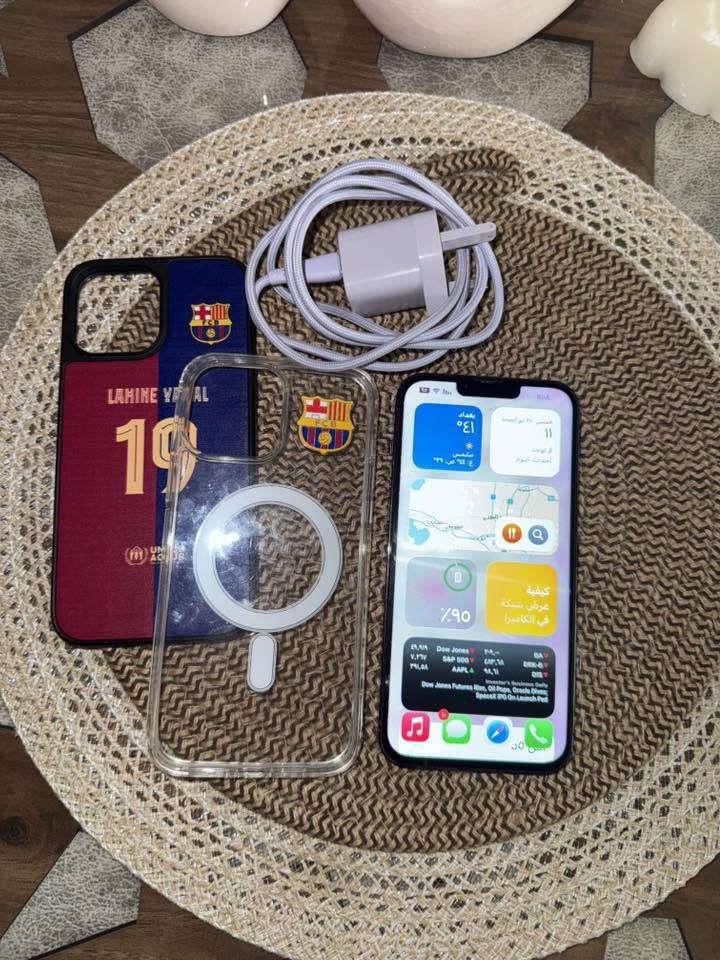 السلام عليكم ايفون ١٣برو ماكس مع شاحنه وكفرات اثنين ذاكره 256 بطاريه 85 فقط امبدل شاشه  والفلاش ميشتغل كامرته شحن نت  اتصال كله شغال السعر٤٧٠قفل قفل قفل  غير قابل للعمله مكلف بالنشر مكاني بغداد الاعظميه ***********
