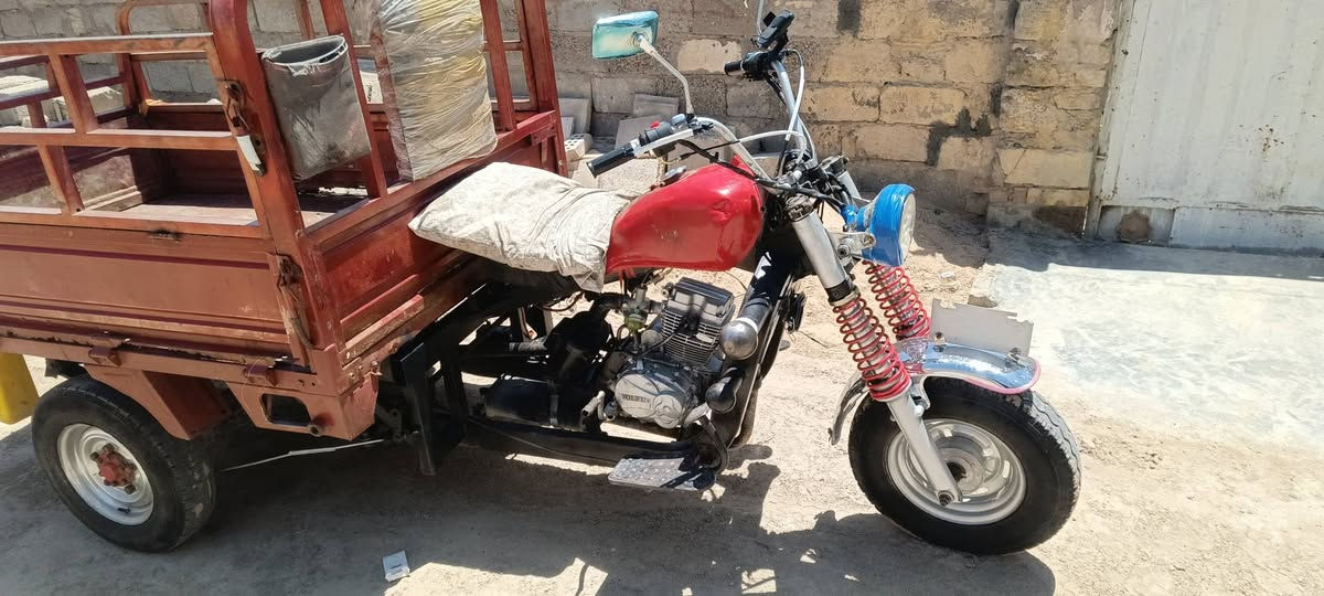 يا الله سلام عليكم ستوته للبيع ستوته دايون اوراق اصولي اوراقه وبليته كامله مديل 2019 عليه مكينه مديل 2023 
ستوته حلوة ونضيفه خير من الله مكينه ناعمه وحلوة كهربائيات شغاله عوزهه لحيم بصفاح البدي فقط وعوزه باتري فقط باتريه موجود بس ضعيف عليه تخم تايرات جديد اكسل جديد بنزات جدد باتري جديد ستوته صافيه مال شغل خير من الله شاصي مكفول لا خياس ولا فطر سعر 850 وبيه مجال مكاني بابل الحصوة حي الشهداء اتصل فقط ***********
