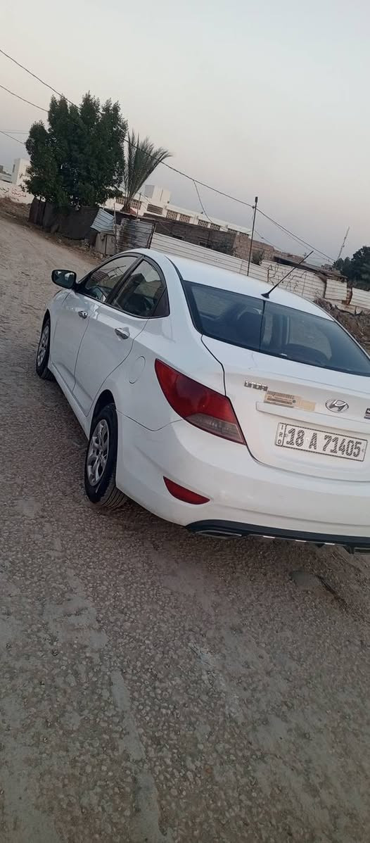 سلام عليكم 
اكسند 2012 خليجي 
مكينه 1600  جديده
مكينه كير كفاله
تبريد تدفه كهربايات كله شغاله
بيج فقط جاملغ مبدل بدون دواخل
رقم بابل دولي باسمي 
 غرفته شركه شاشه تحكم مري 
مكان بابل  ***********
سعر95 وبيه مجال
