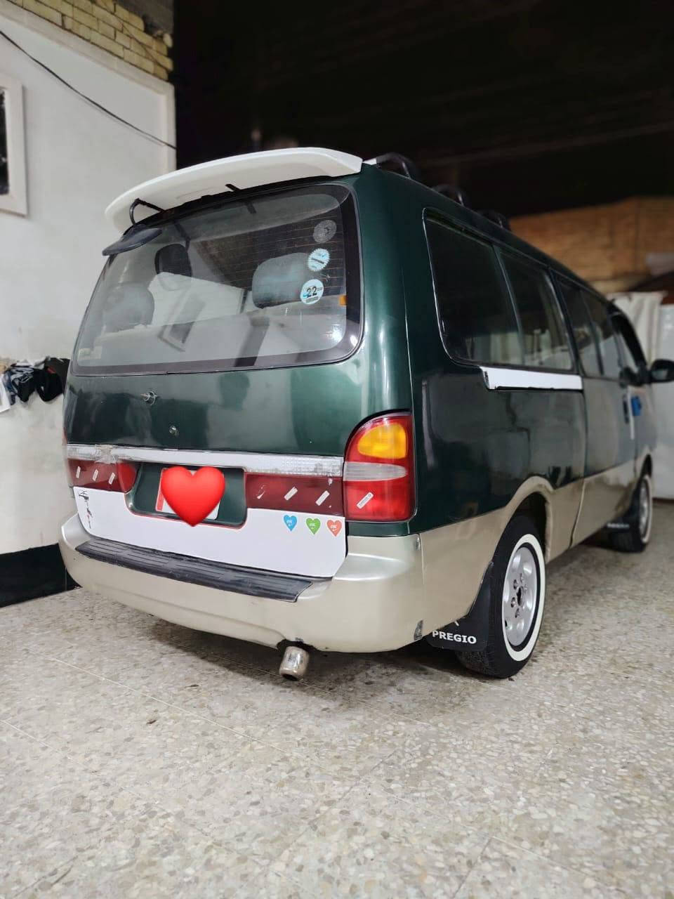 السلام عليكم 
كيا بريجو للبيع موديل 1999 سياحي رقم بغداد شرط تحويل سنويه لل 2028  باقي التفاصيل يم صاحب السياره للاستفسار ***********  
اني مكلف بنشر مااعرف شي عنها
