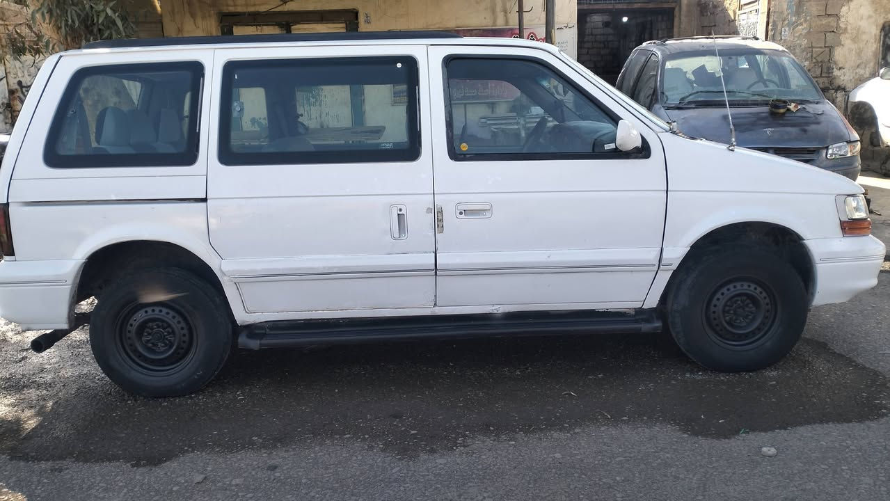 سلام عليكم كليزر رقم كركوك مشروع محرك كالوبر 1994سعر 34 عنوان كركوك ***********
