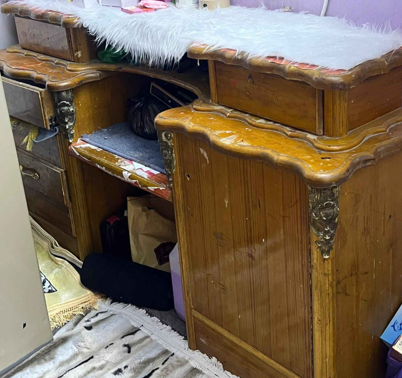 غرفه تسكام عراقي كنتور 6.باب ملحق نضافه 80بالميه 
مكاني الامن الداخلي ***********
